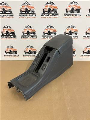 Könyöktámasz Nissan Navara D22