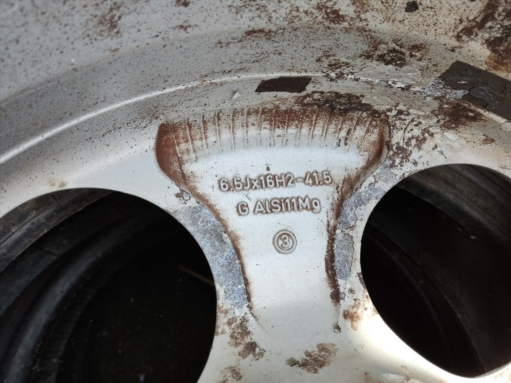 186666 Alfa Romeo 147, 156, Gt 16"-os alufelni  (1db) a képen látható állapotban 60669917 2. kép