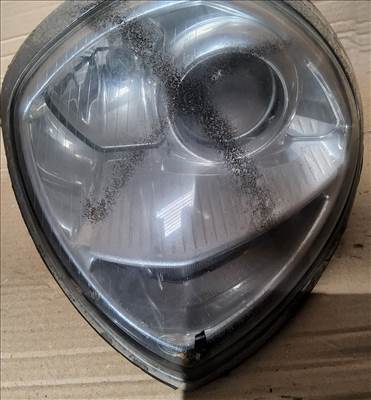 162458 Lancia Thesis 2001-2007 bal első fényszóró, a képen látható sérüléssel, koszos, hiányos!!!!