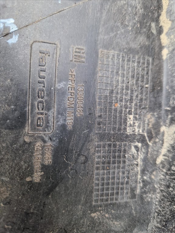 Opel Zafira C Tourer első hátsó lökhárító  7. kép