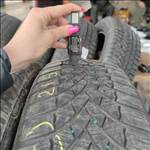 215/60 R17 Bridgestone téli gumi 25000ft a 2db/67/