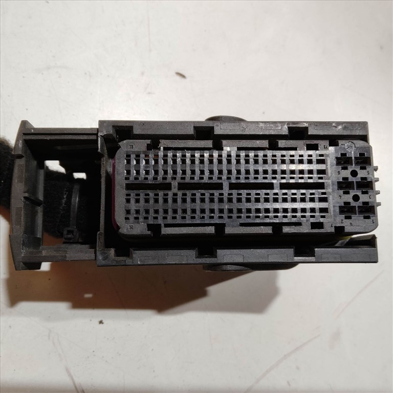 200531 Fiat Doblo III. 2009-2015 motorvezérlő elektromos csatlakozók 0281017006 2. kép