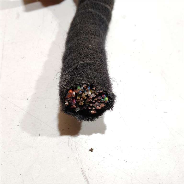 200531 Fiat Doblo III. 2009-2015 motorvezérlő elektromos csatlakozók 0281017006 6. kép