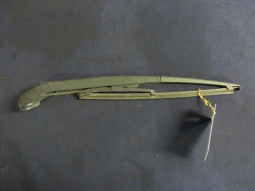 Lancia Ypsilon II. hátsó ablaktörlő lapát  1. kép