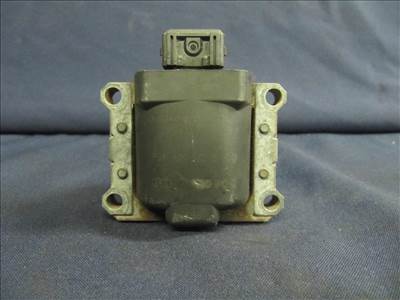 Bosch gyújtótrafó 0221504456 60562701