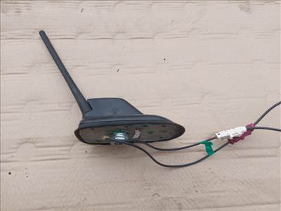 Skoda Octavia II-Superb II navigációs antenna