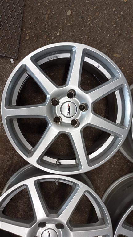  5x112 lyukosztású 7,5JJ 17" használt Autec alufelni 5. kép