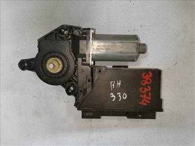 AUDI A4 Avant II (8E5/ B6) 2.5 TDI Bal hátsó Ablakemelő Motor #38374# 8E0959801A