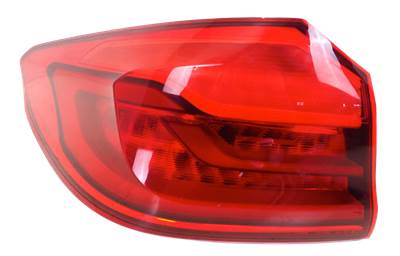 BMW 5 G30 Bal hátsó külső lámpa