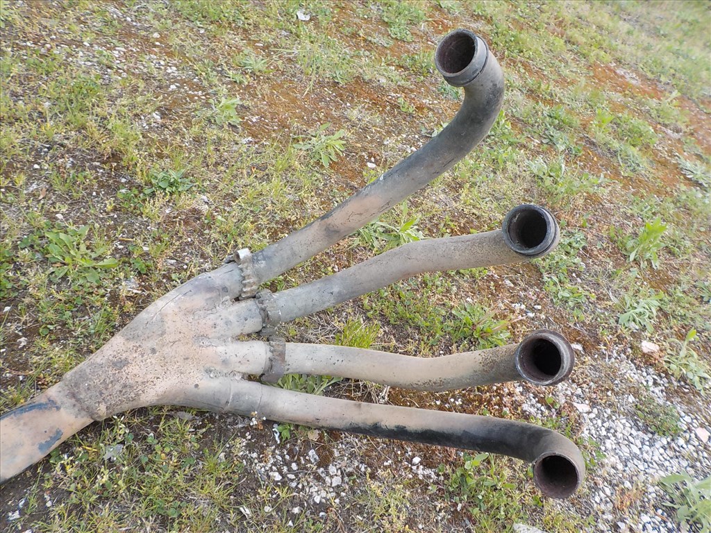 SUZUKI GS 1000 OLDTIMER MKP.-RÓL :TELJES KIPUFOGÓRENDSZER SEBRING SPORTDOBBAL 14. kép