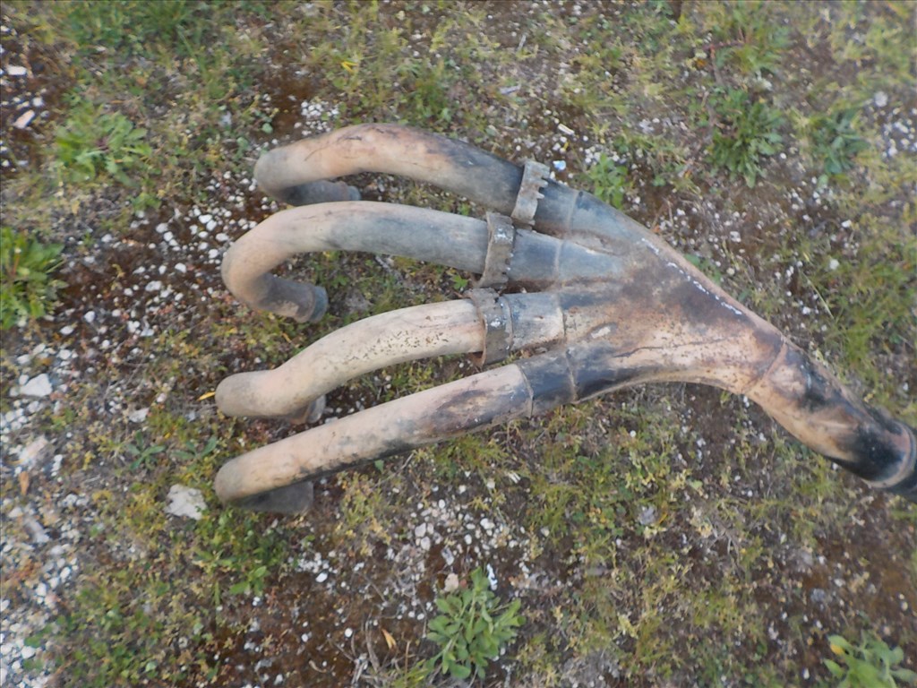 SUZUKI GS 1000 OLDTIMER MKP.-RÓL :TELJES KIPUFOGÓRENDSZER SEBRING SPORTDOBBAL 44. kép