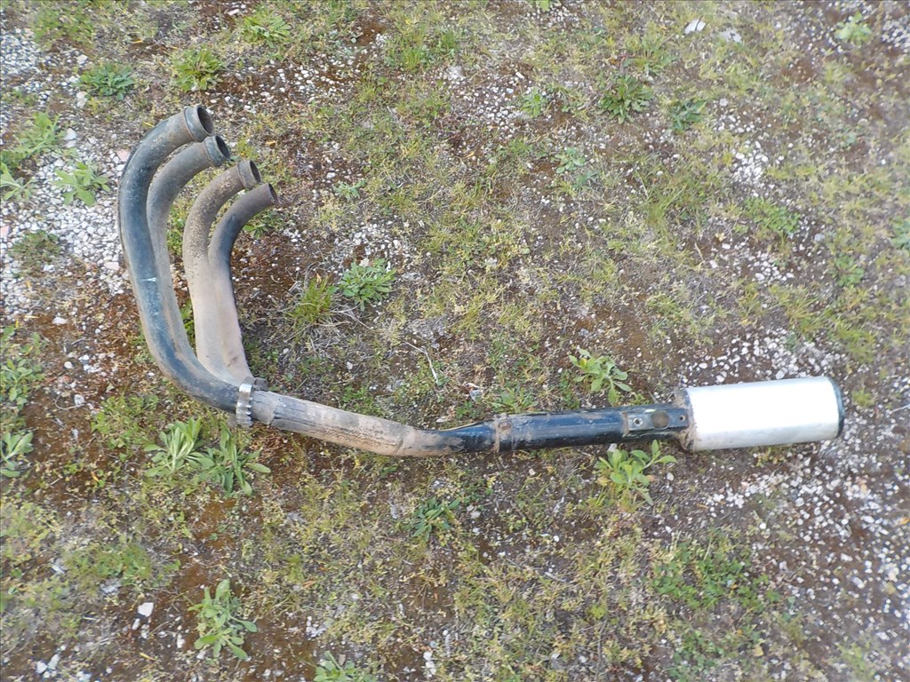 SUZUKI GS 1000 OLDTIMER MKP.-RÓL :TELJES KIPUFOGÓRENDSZER SEBRING SPORTDOBBAL 45. kép