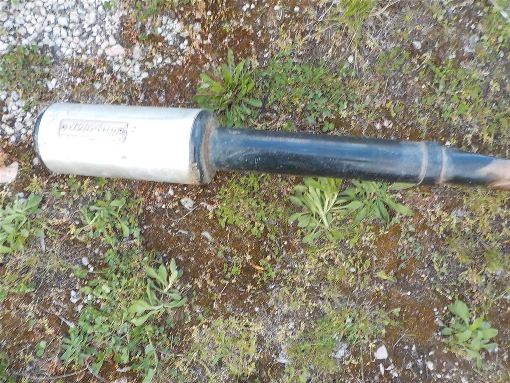 SUZUKI GS 1000 OLDTIMER MKP.-RÓL :TELJES KIPUFOGÓRENDSZER SEBRING SPORTDOBBAL 50. kép