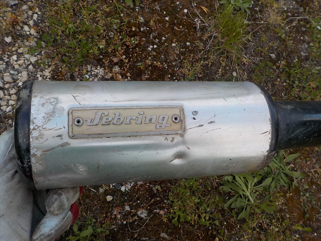 SUZUKI GS 1000 OLDTIMER MKP.-RÓL :TELJES KIPUFOGÓRENDSZER SEBRING SPORTDOBBAL 51. kép