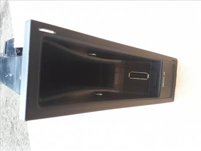 Volkswagen Golf VI-Jetta MK6-Touran-Passat multimédia interface doboz 5N0035341B