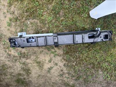 Toyota Aygo X első lökhárító ütközés elnyelő szivacs 