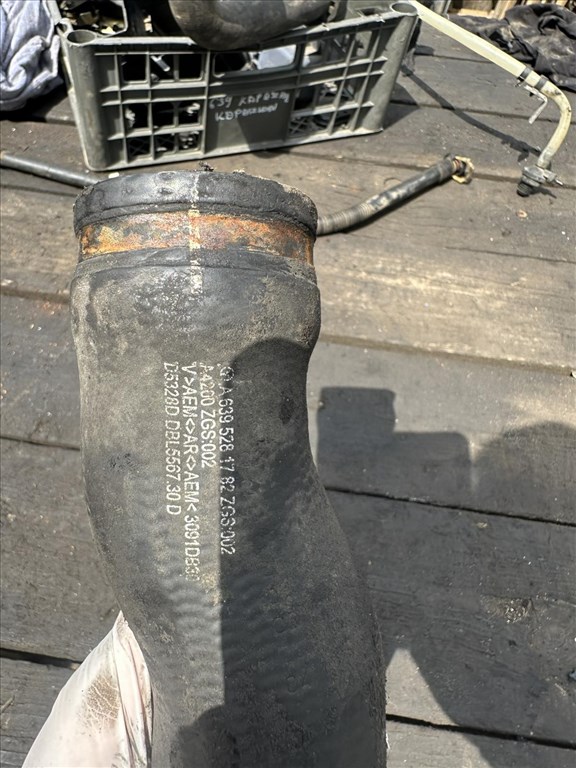 Mercedes Vito (2nd gen) W639 turbócső a6395281782 1. kép