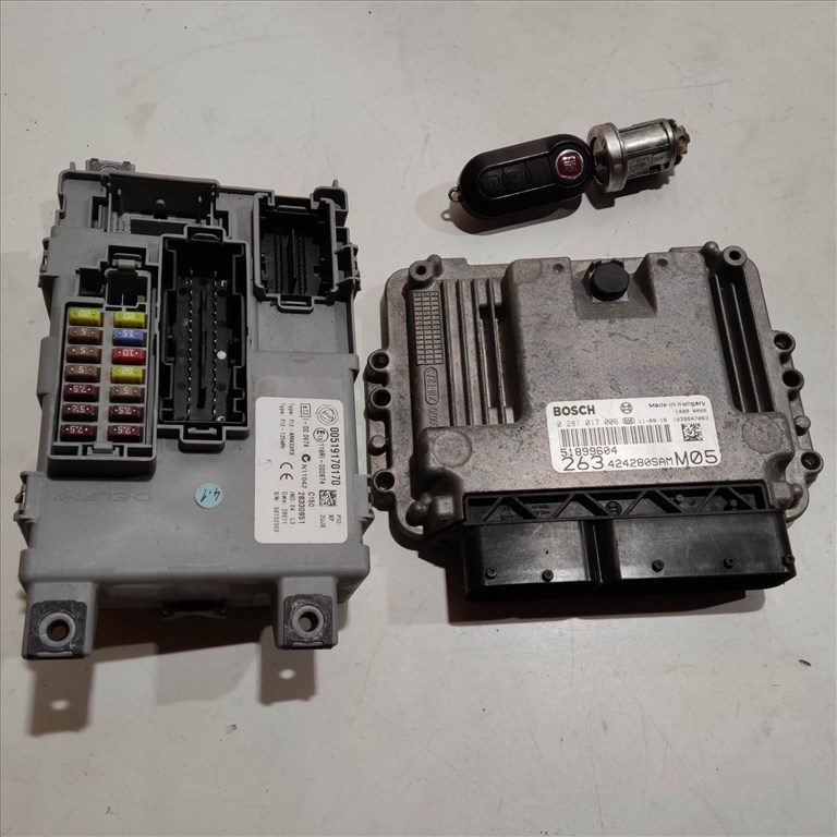 Fiat Doblo 2009-2015 1,6 16v Diesel Motorvezérlő 0281017006 , 51899604 1. kép