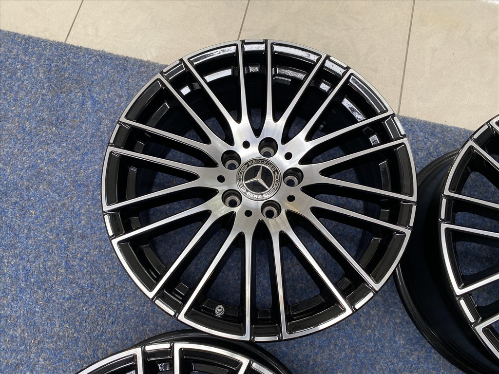 (3598)  Mercedes 18 gyári alufelni felni, 5x112, CLA  A  B  C osztály 7. kép