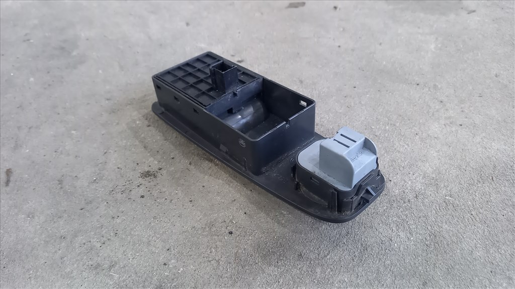 Fiat DUCATO Citroen JUMPER Peugeot BOXER 06- Ablakemelő kapcsoló 5919 7354874230 5. kép