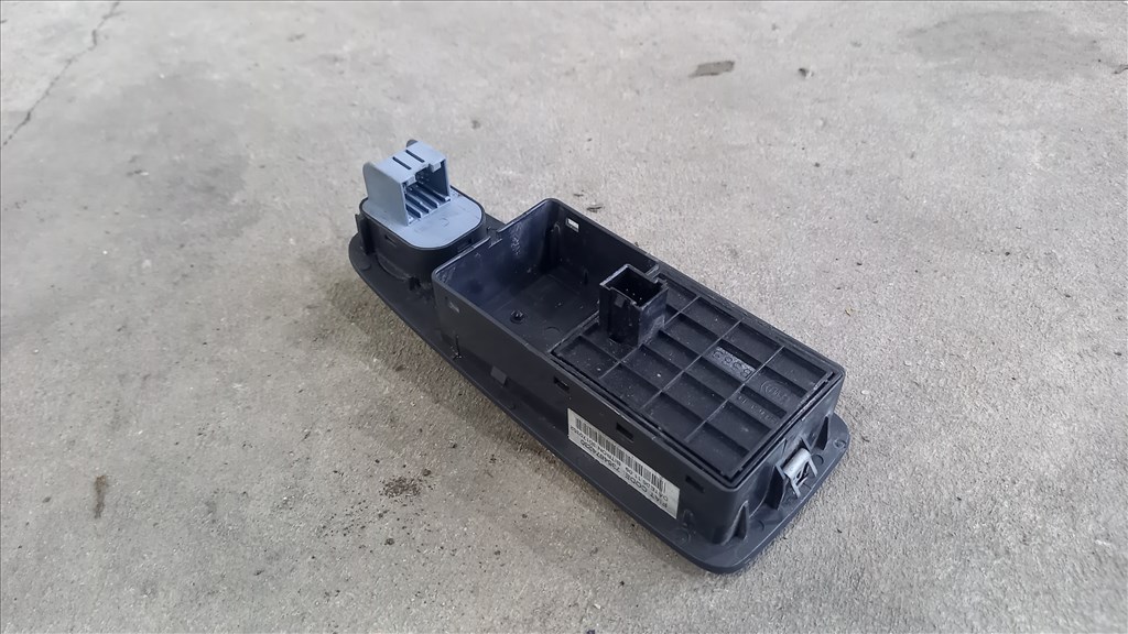 Fiat DUCATO Citroen JUMPER Peugeot BOXER 06- Ablakemelő kapcsoló 5919 7354874230 6. kép