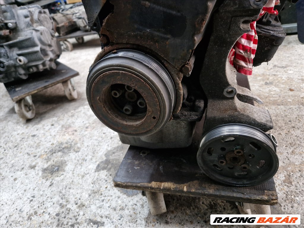 Volkswagen Golf IV 4motion 1.9 PD AJM motorblokk + hengerfej (19284) 7. kép