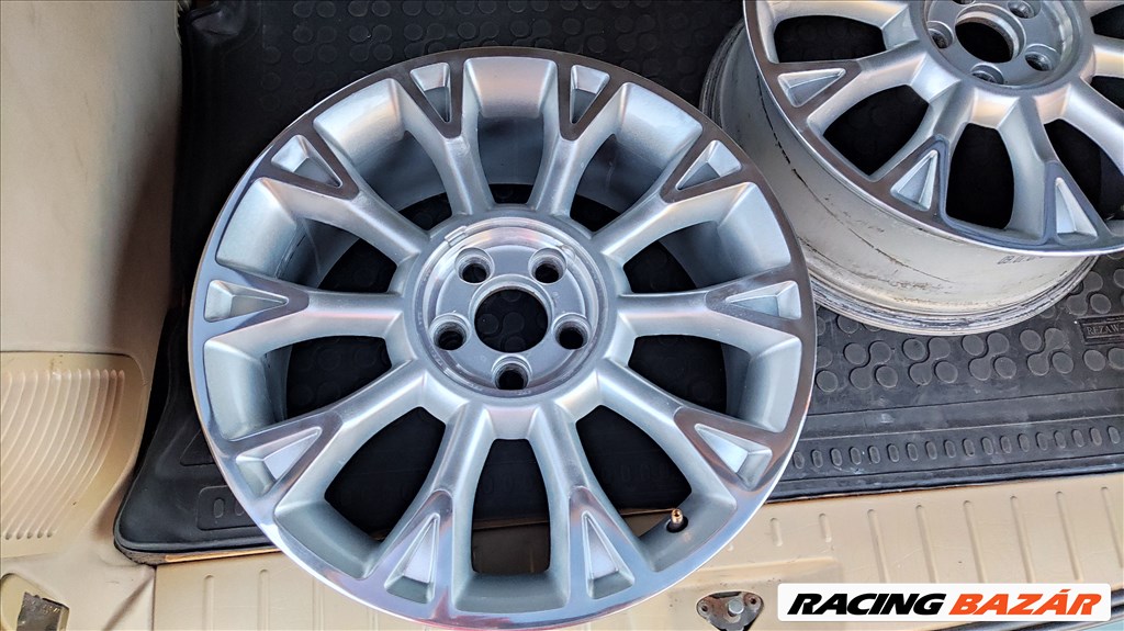 Ford Focus cc gyári alufelni, 5x108, 63.4, 7.5x18, et52.5 3. kép