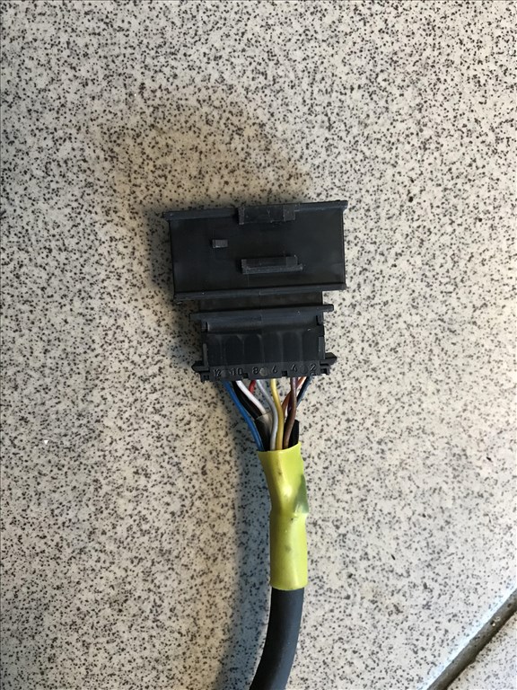 Volkswagen Golf IV CD tár 1j6035111 4. kép