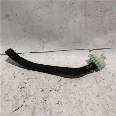 187886 Fiat Punto Evo hátsó lámpa, szögletes elektromos csatlakozó 51849739