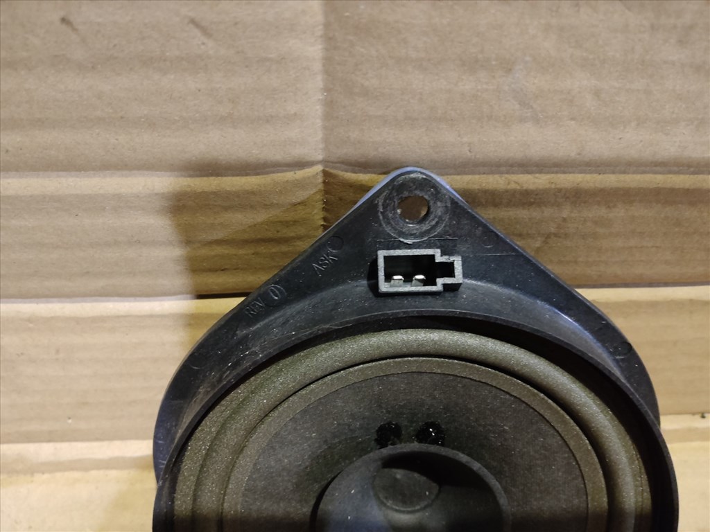 Fiat Panda 2012-2024 hátsó hangszóró 51899984 2. kép