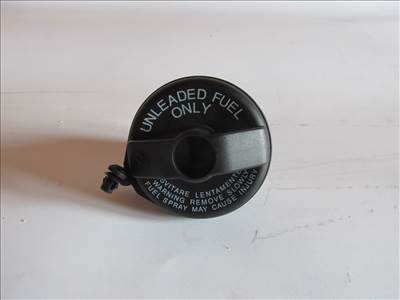 Alfa Romeo, Fiat, Lancia gyári új ,zárbetét helyes benzines tanksapka 46820586