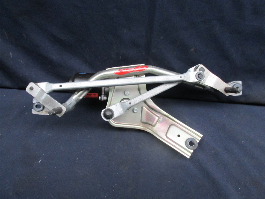 Fiat Linea első ablaktörlő motor mechanikával 51753759 1. kép