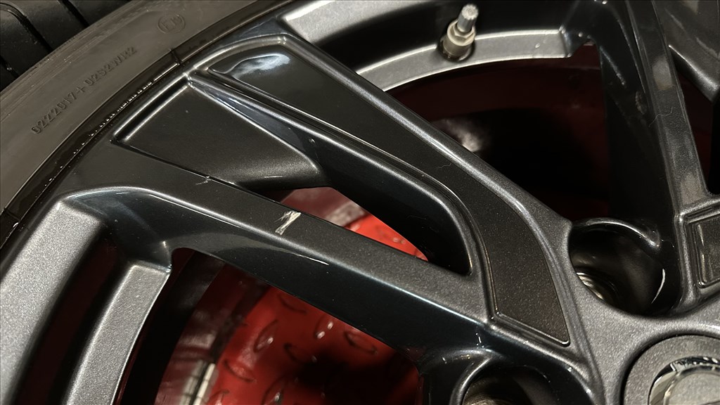 Nissan Juke 18" 5x114,3 gyári garnitúra 225/45 R18 Goodyear nyárigumikkal 4. kép