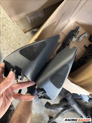 Volkswagen Passat B6 Ajtó hangszórók