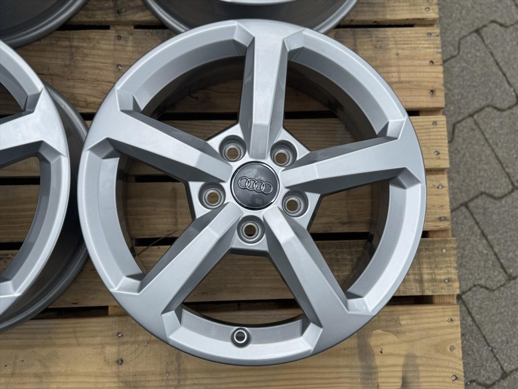 R16 5x112 Original Audi Q2 6J ET43 új demo gyári alufelnik felnik 16"  3. kép