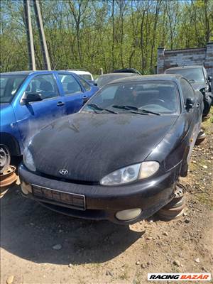 Hyundai Coupé (J2) bontott alkatrészei