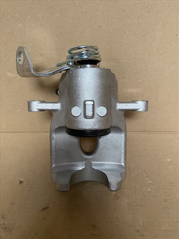 Fiat Croma 2005-2010 utángyártott új, jobb hátsó féknyereg  3. kép