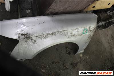 Audi A6 (C6 - 4F) Sárvédő bal 