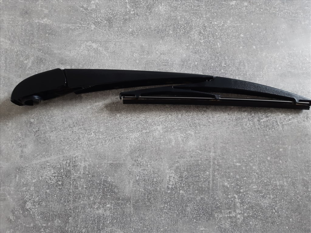 Toyota Yaris 1.5 Hybrid P21 PA1 PH1 ablaktörlő kar lehúzó gumival 1232M1 5. kép