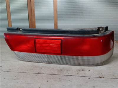 SUZUKI SWIFT 96-05 Jobb hátsó lámpa