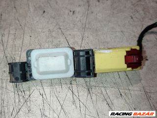 Audi A8 (D3 - 4E) Bal hátsó Oldal Ütközés Érzékelő *135656* 4b0959643d