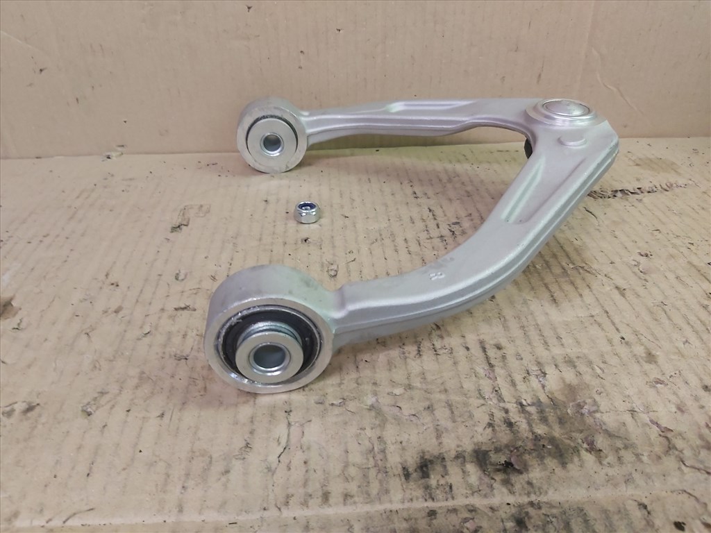 Alfa Romeo 159,Brera,Spider 2005-2008 utángyártott új jobb első felső lengőkar 50704948 3. kép
