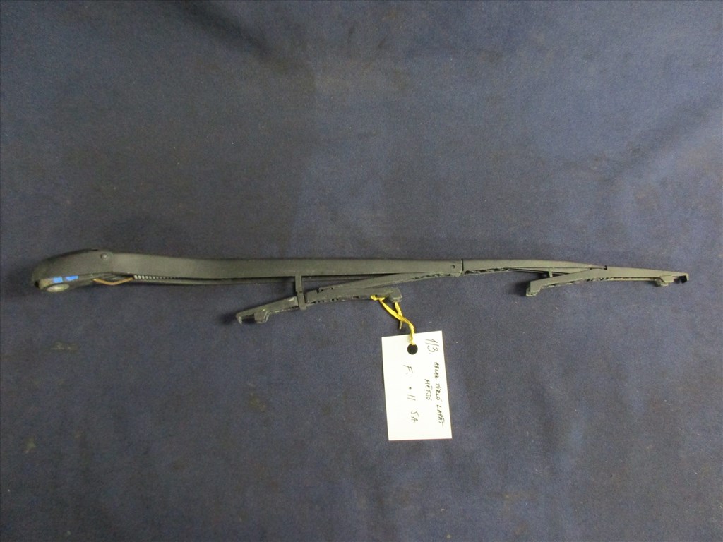 Fiat Punto II. III. hátsó ablaktörlő lapát 5 ajtós kivitelhez 1. kép