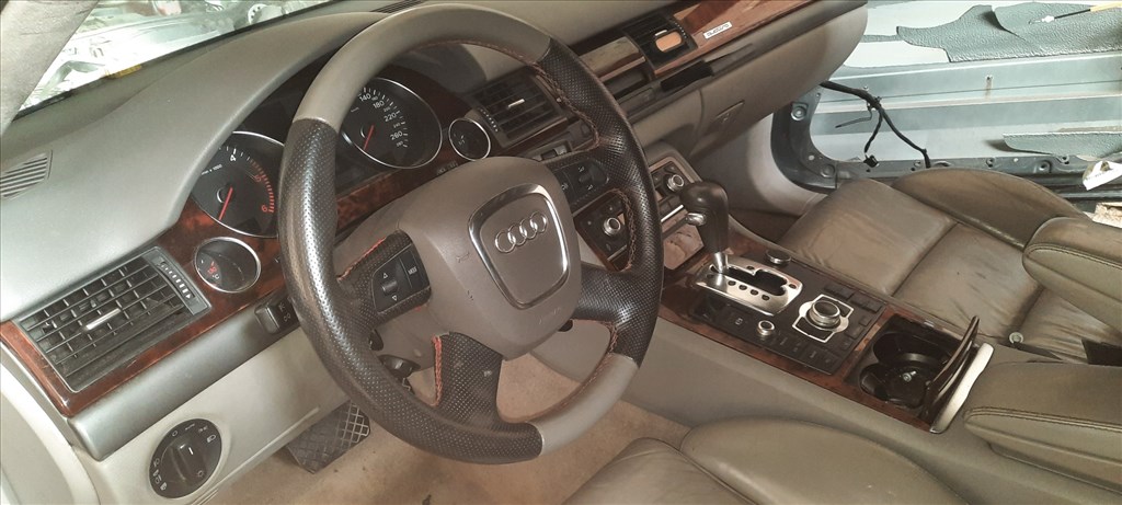 Audi A8 D3  multi kormánykerék  4f0419091 1. kép