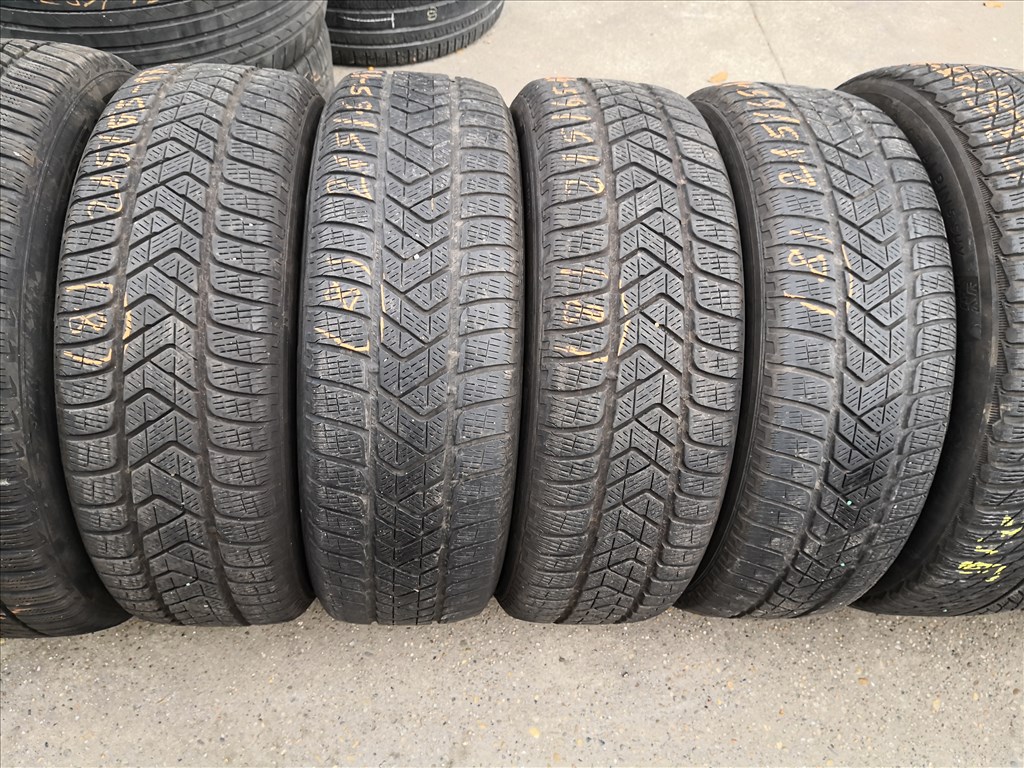 215/65 R17 Pirelli téli gumi 30000ft a 4db/8/ 5. kép