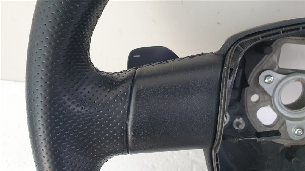 510951 Audi A3, 2005, S Line, Bőrkormány, Kormányváltós, Kormány. 8P0419091DA 3. kép