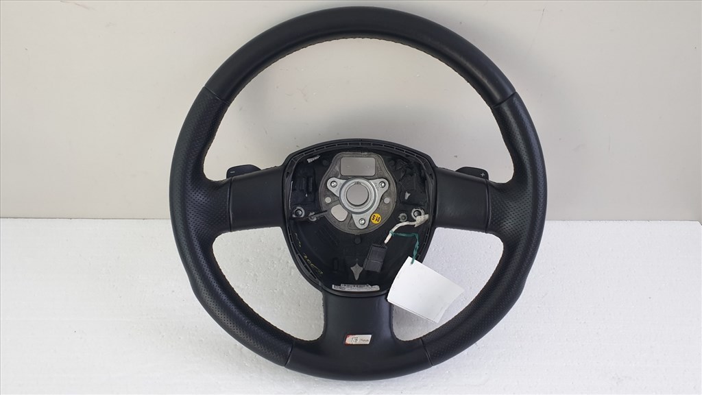 510951 Audi A3, 2005, S Line, Bőrkormány, Kormányváltós, Kormány. 8P0419091DA 18. kép