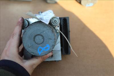 Alfa Romeo 147 2004-2010 1.9JTDM  ABS kocka (8) 51792630