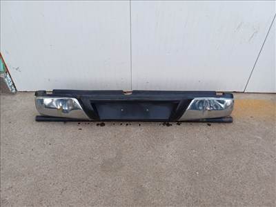 Nissan Navara (D23) hátsó lökhárító