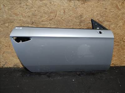 157653 Alfa Romeo Brera 2005-2010 ezüst színű jobb oldali ajtó, a képen látható sérüléssel 50513987